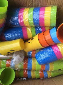 福大德超市倒閉啟示錄 地?cái)偂罢摻镔u”背后的市場(chǎng)變局